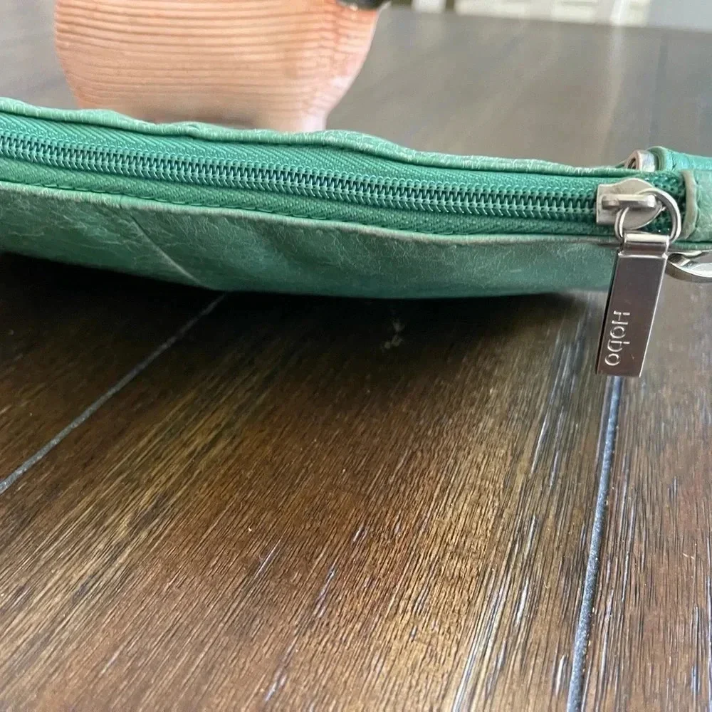 Hobo Original Vida clutch